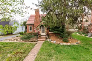 5049 W Eastwood Cir, Cincinnati, OH 45227 - Photo 1