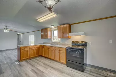 2001 Justin Lane, Franklin Township, OH 45106 - Photo 14