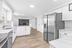 6701 Galaxie Dr, Clayton, OH 45415 - Photo 14