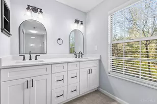 10555 Montgomery Rd, Montgomery, OH 45242 - Photo 16