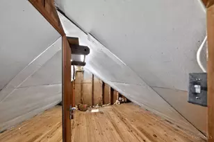 1291 W Galbraith Rd, Cincinnati, OH 45231 - Photo 22