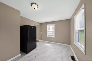 4438 Schulte Dr, Cincinnati, OH 45205 - Photo 10