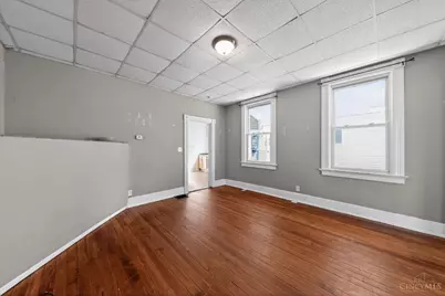 206 W 69th Street, Cincinnati, OH 45216 - Photo 4