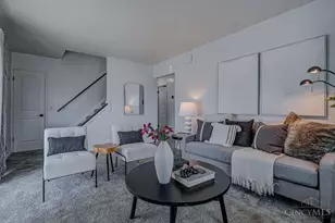 3396 Greencrest Ct, Green Township, OH 45248 - Photo 4