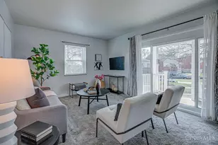 3396 Greencrest Ct, Green Township, OH 45248 - Photo 6