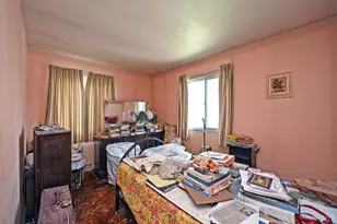 9626 Manhattan Dr, Cincinnati, OH 45251 - Photo 10