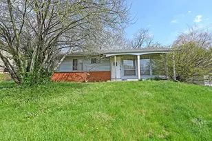 9626 Manhattan Dr, Cincinnati, OH 45251 - Photo 4