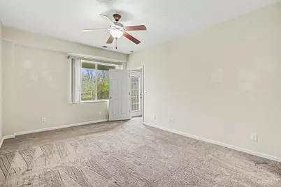 2047 Commons Circle, Batavia, OH 45103 - Photo 6