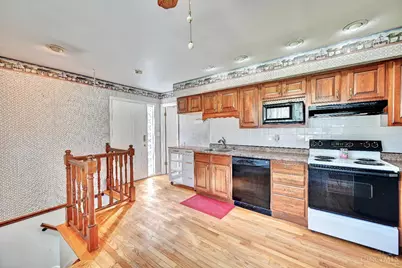 1063 Newcastle Drive, Springfield Township, OH 45231 - Photo 6