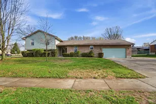 631 Wilson Park Dr, West Carrollton, OH 45449 - Photo 4