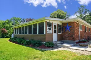 3911 Campbell Rd, Perry Township, OH 45118 - Photo 4
