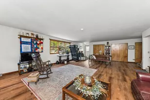 3911 Campbell Rd, Perry Township, OH 45118 - Photo 14