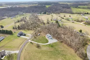 117 Spearhead Dr, Jackson Township, OH 45171 - Photo 8