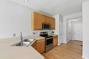 3855 Thorngate Dr, Mason, OH 45040 - Photo 14