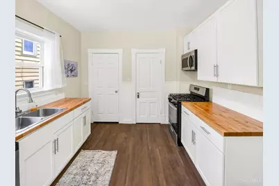 3310 River Road, Cincinnati, OH 45204 - Photo 2