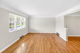 2667 Fairhill Dr, Cincinnati, OH 45239 - Photo 2