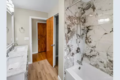2667 Fairhill Drive, Cincinnati, OH 45239 - Photo 18