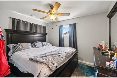 8241 Georgianna Drive, Cincinnati, OH 45239 - Photo 12