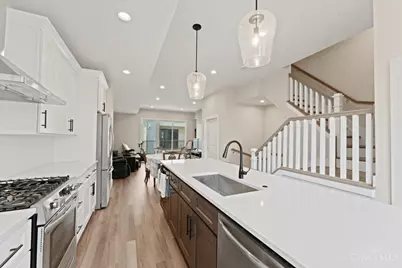 3906 Edwards Road #B, Cincinnati, OH 45209 - Photo 18