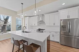 3906 Edwards Rd, Cincinnati, OH 45209 - Photo 12