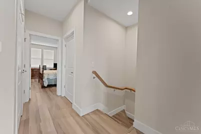 3906 Edwards Road #B, Cincinnati, OH 45209 - Photo 36