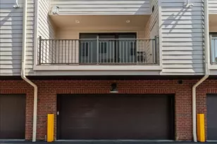 3906 Edwards Rd, Cincinnati, OH 45209 - Photo 6