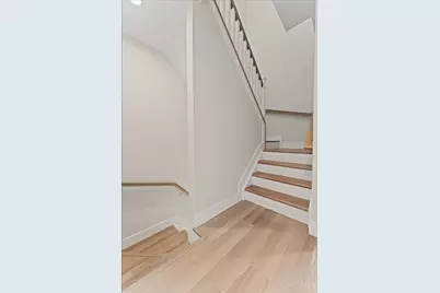 3906 Edwards Road #B, Cincinnati, OH 45209 - Photo 26