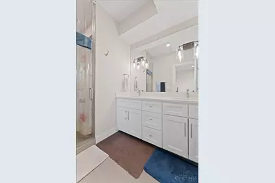 3906 Edwards Road #B, Cincinnati, OH 45209 - Photo 32