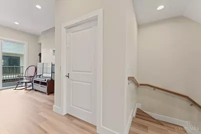 3906 Edwards Road #B, Cincinnati, OH 45209 - Photo 20