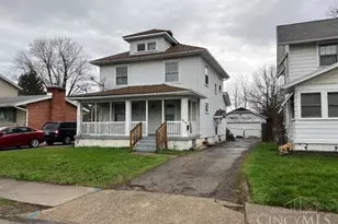 445 Sandhurst Dr, Dayton, OH 45405 - Photo 2