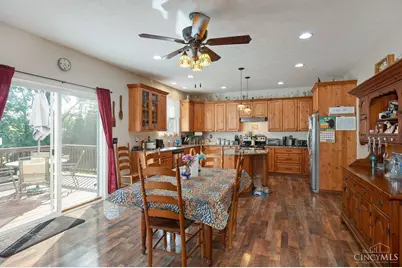 7389 Southside, Madeira, OH 45243 - Photo 8