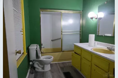 835 Lexington Avenue, Cincinnati, OH 45229 - Photo 32
