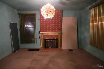835 Lexington Avenue, Cincinnati, OH 45229 - Photo 12