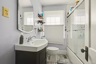 5682 Colerain Ave, Cincinnati, OH 45239 - Photo 16