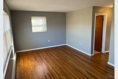 1002 Winfield Avenue, Cincinnati, OH 45205 - Photo 2