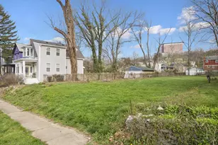 6314 Desmond St, Cincinnati, OH 45227 - Photo 2