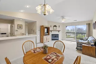 11570 Regency Square Ct, Colerain Township, OH 45231 - Photo 12