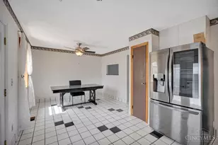 328 Clareknoll Ct, Cincinnati, OH 45238 - Photo 16