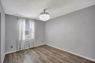 328 Clareknoll Ct, Cincinnati, OH 45238 - Photo 18