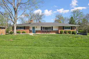 496 E Elm Dr, Pierce Township, OH 45255 - Photo 1