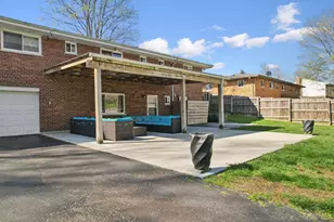 496 E Elm Dr, Pierce Township, OH 45255 - Photo 6