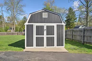 496 E Elm Dr, Pierce Township, OH 45255 - Photo 10