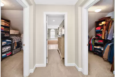 5559 Falling Wood Court, Miami Township, OH 45150 - Photo 32