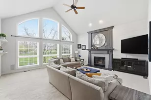 858 River Forest Dr, Hamilton Township, OH 45039 - Photo 24