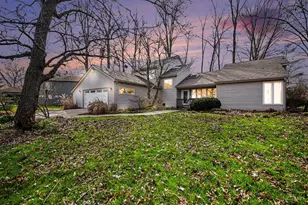 3237 S Cove Ct, Deerfield Township, OH 45039 - Photo 4