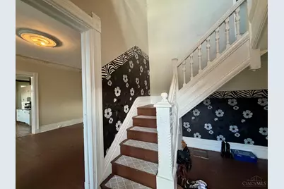 2355 W McMicken Avenue, Cincinnati, OH 45214 - Photo 10