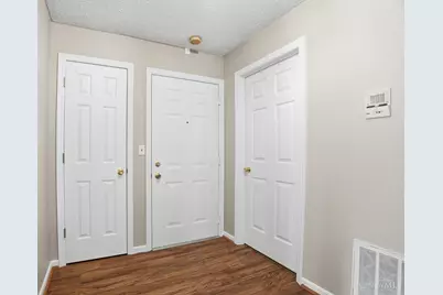 556 Aspen Glen Drive #802, Union Township, OH 45244 - Photo 6