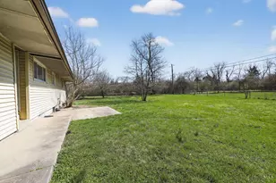 8844 Ebro Ct, Springfield Township, OH 45231 - Photo 28