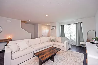 5021 Sullivans Ridge Drive, Morrow, OH 45152 - Photo 4