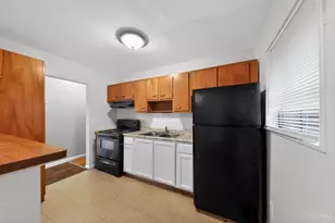 8845 Ebro Ct, Springfield Township, OH 45231 - Photo 10